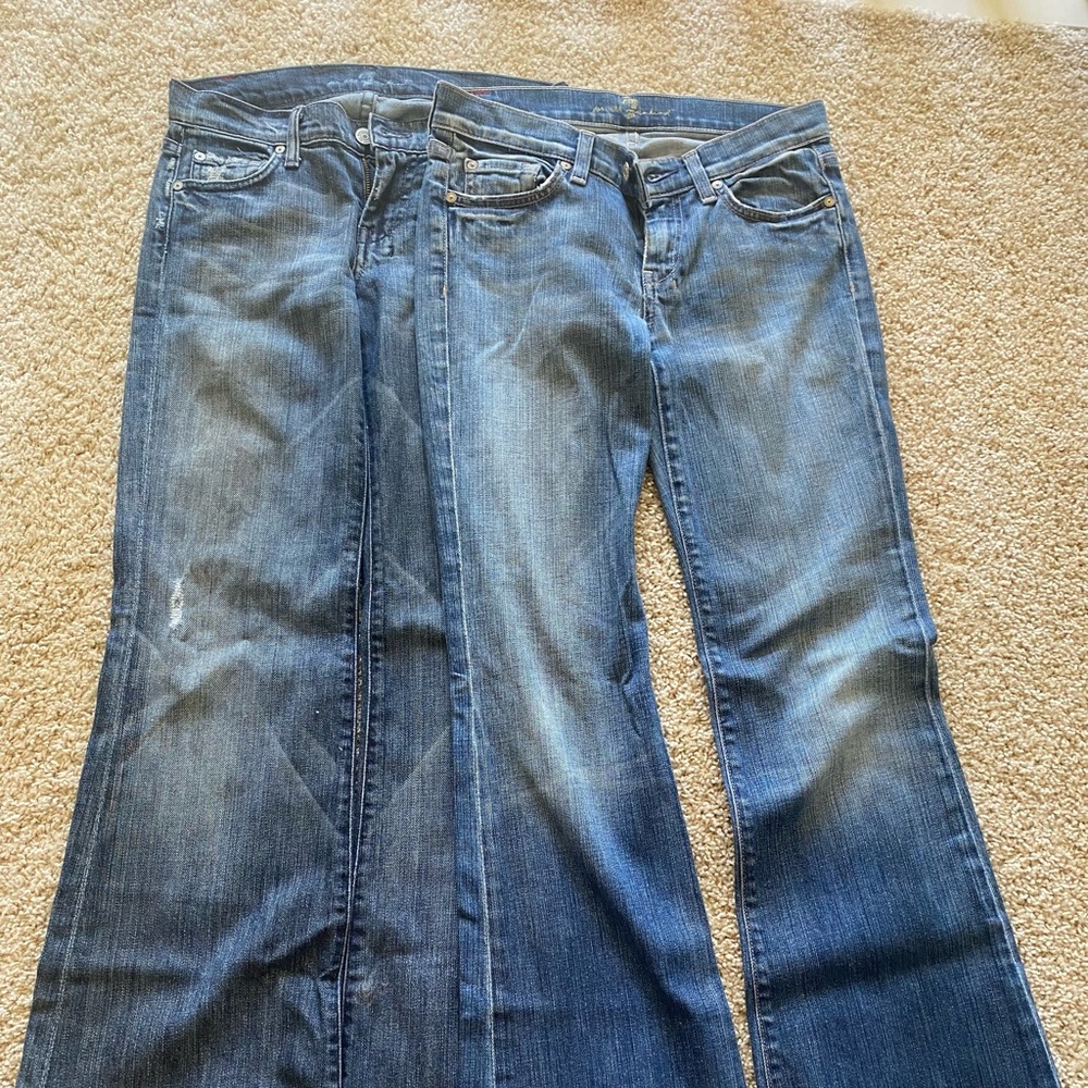 7 for all Mankind Dojo jeans size 25, listing is for both pairs